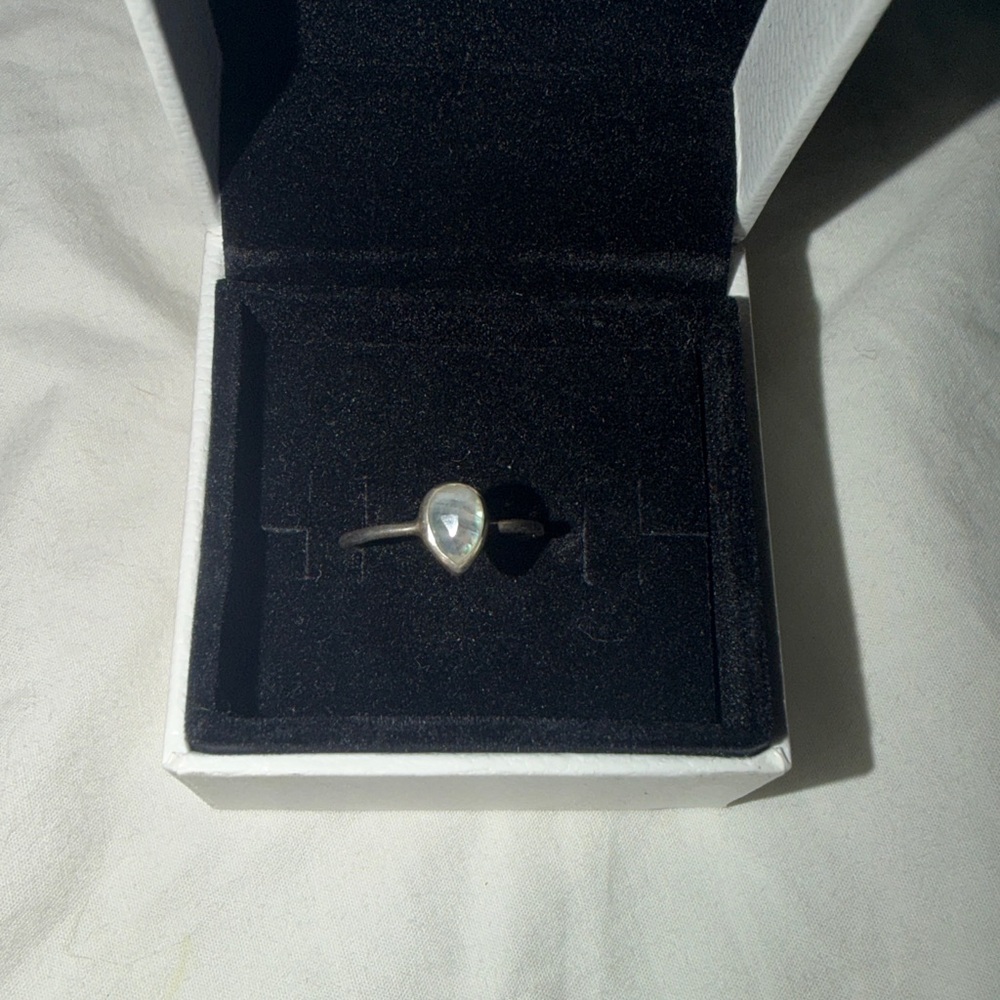 Pura vida ring